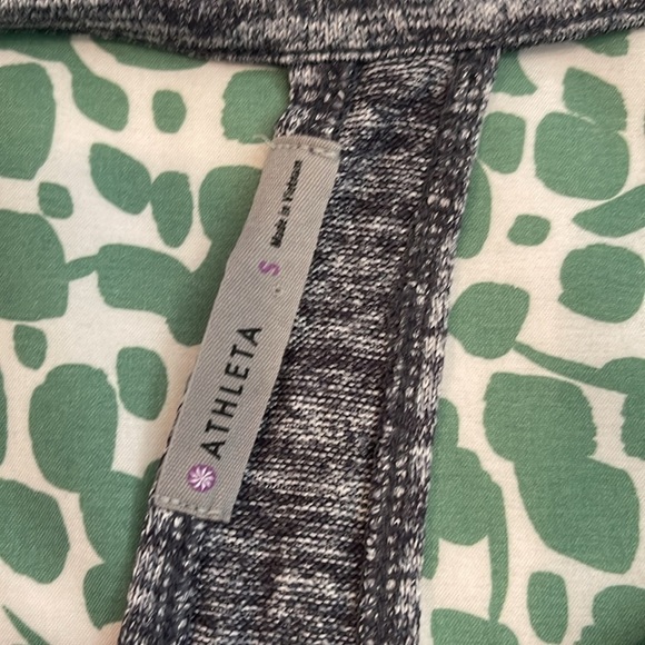 Athleta Pose Layered Long Sleeve Gray Open T-back Top - Picture 3 of 5